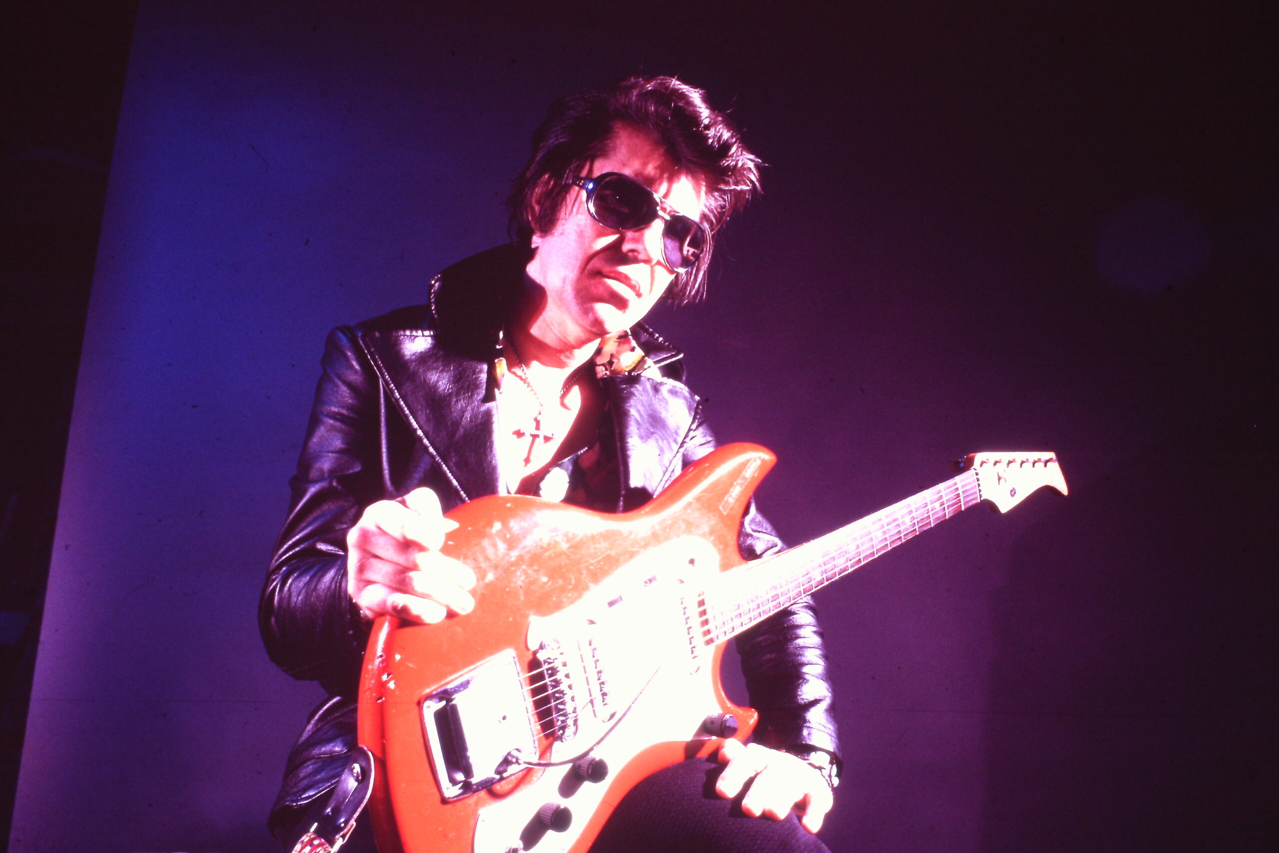 The rumbling перевод. Линк Рэй. Link Wray 1971 link Wray. Rumble. Wayne des Rocks.